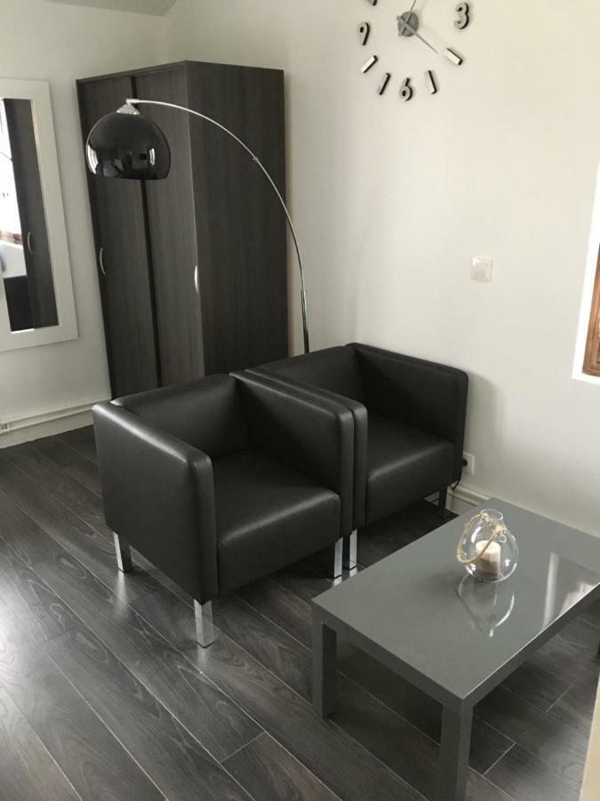 Magnifique Meuble 24M2 Avec Parking Aix-les-Bains Exterior photo